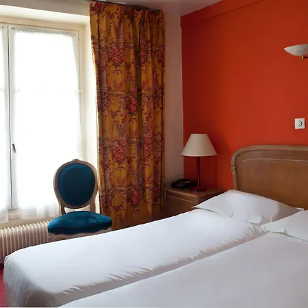 Hotel Grand Tonic & 3*