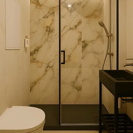 Hotel Grand Tonic & 3*