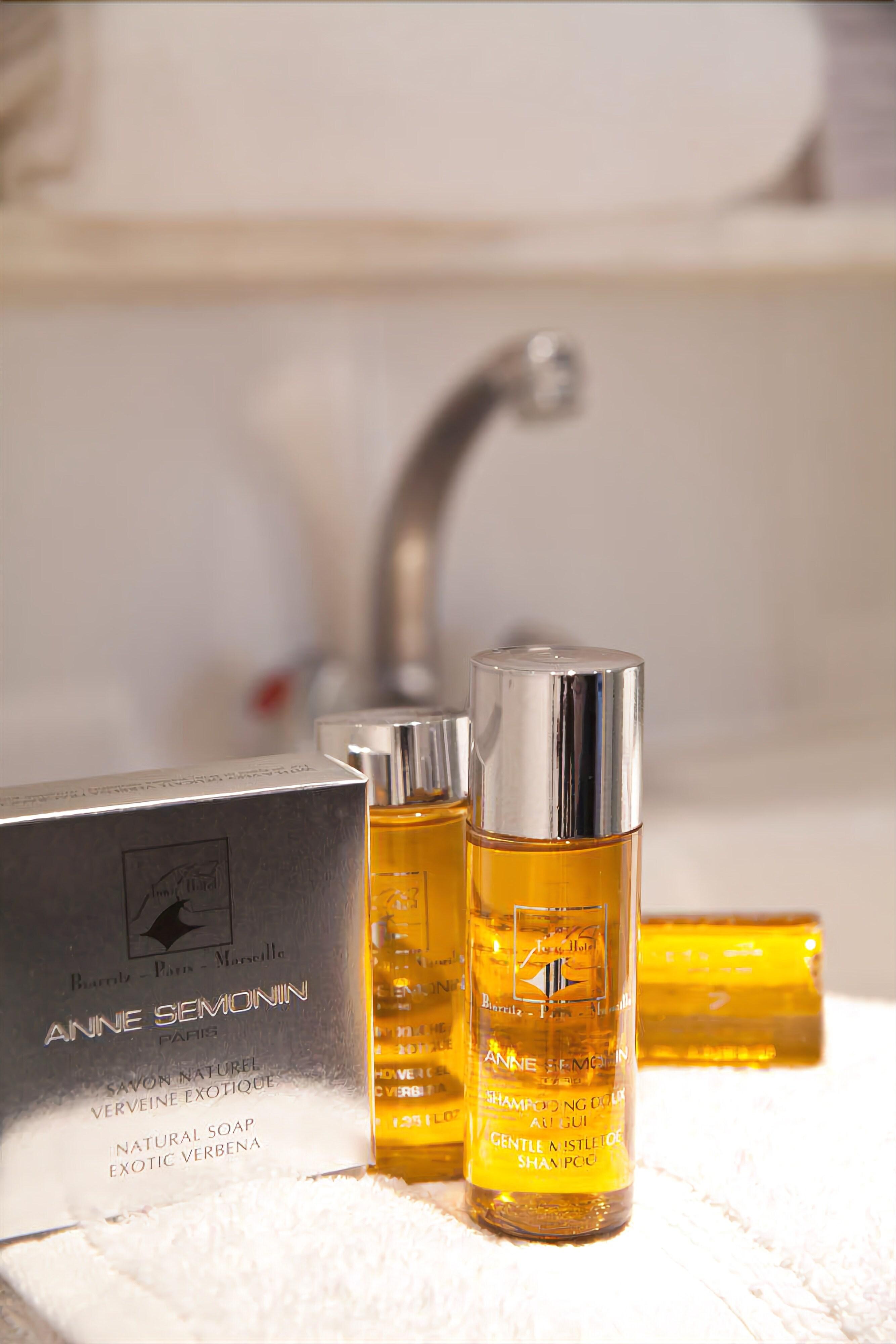 Hotel Grand Tonic & 3*