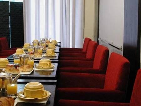 Hotel Grand Tonic & 3*